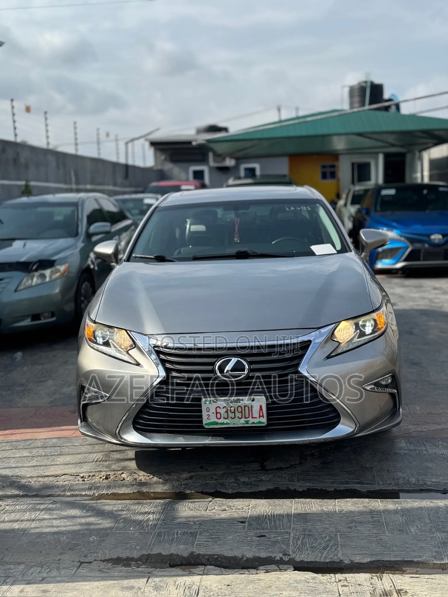 Lexus ES 350 FWD 2017 Gold