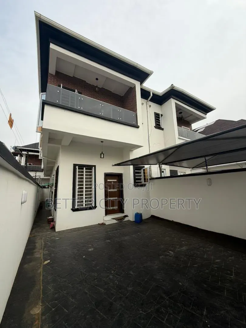 4bdrm Duplex in In Secured Estate At for sale