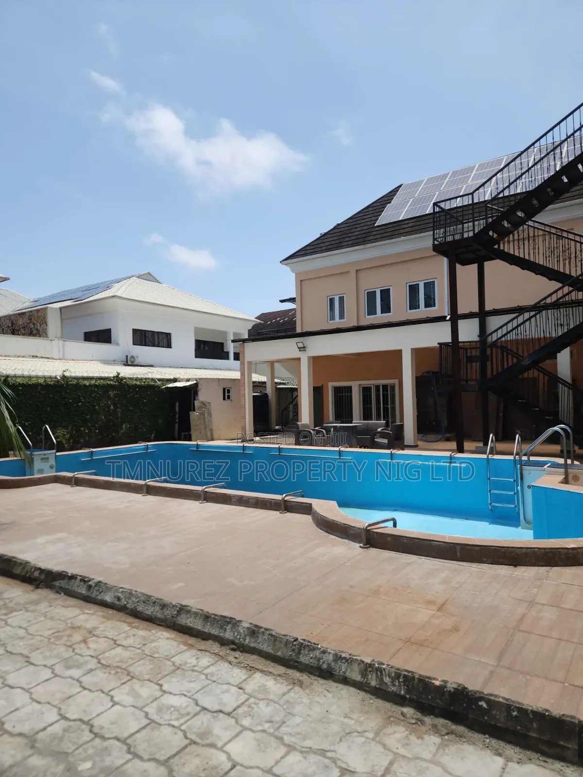 Mini Flat in Lekki Phase 1 for rent