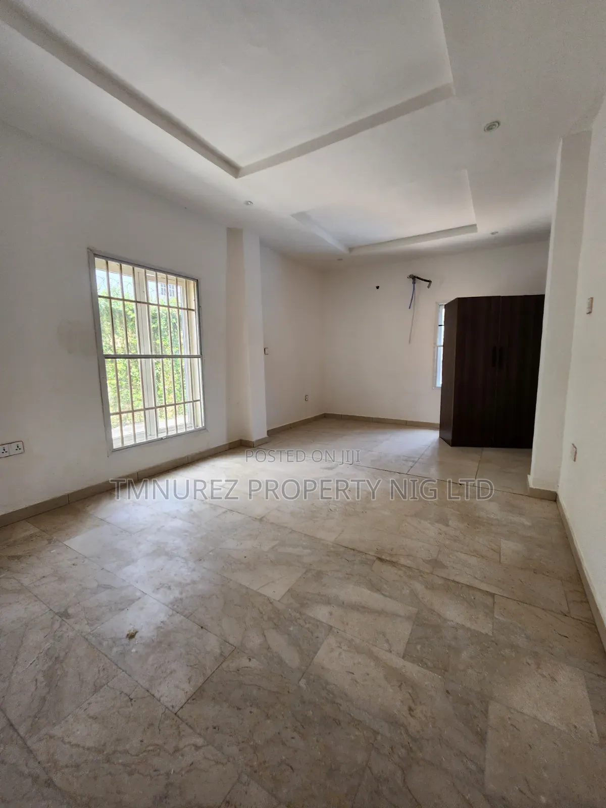 Mini Flat in Lekki Phase 1 for rent