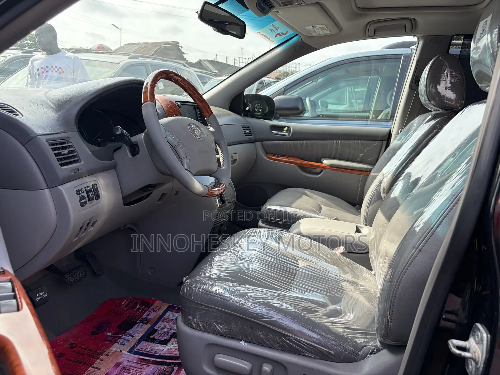 Toyota Sienna XLE Limited 2008 Black