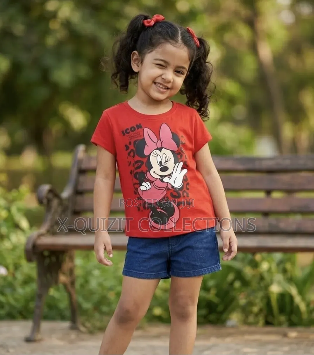 Girls’ Minnie Mouse Graphic T-Shirt – (2yrs – 8yrs)