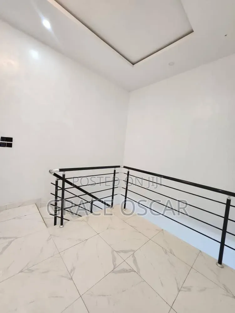 3bdrm Duplex in Ikota for rent