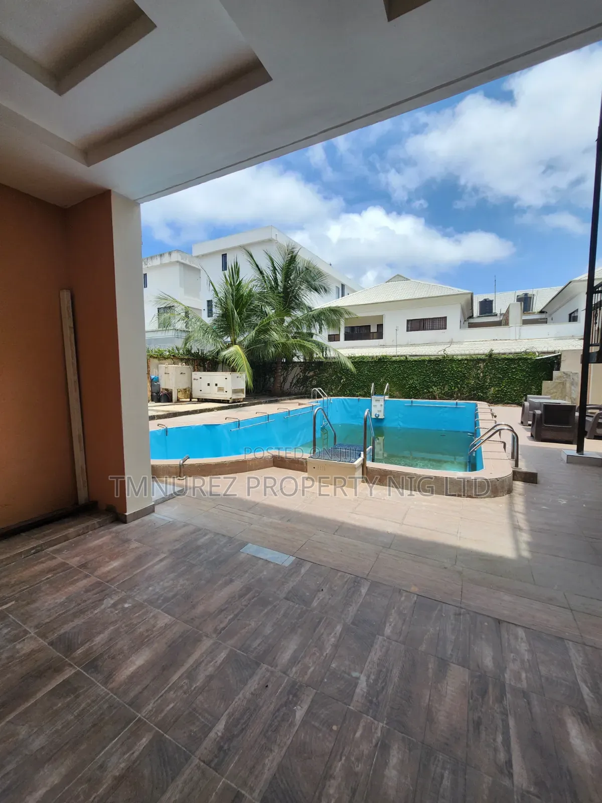 1bdrm Room & Parlour in Lekki Phase 1 for rent