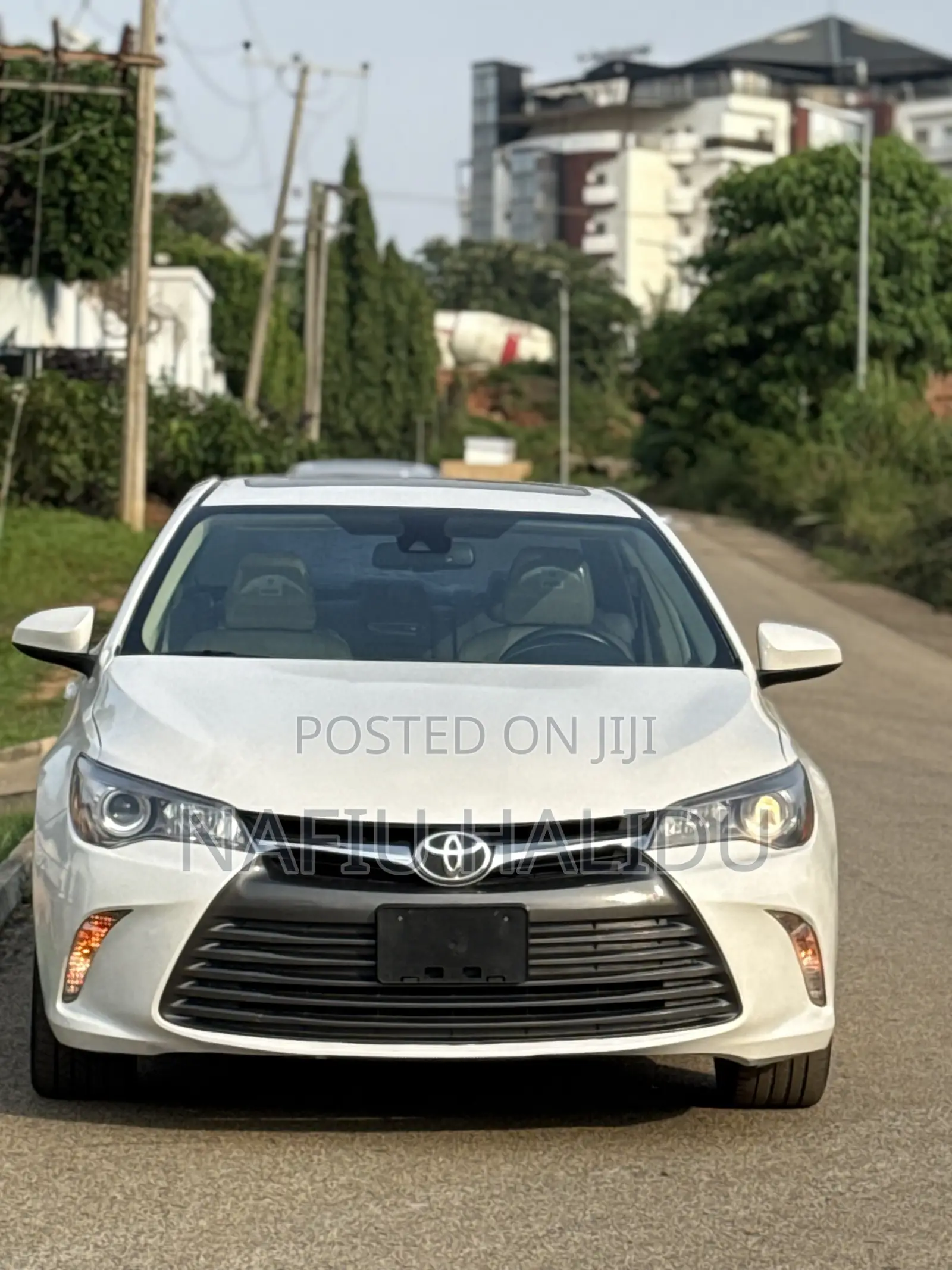 Toyota Camry 2016 White