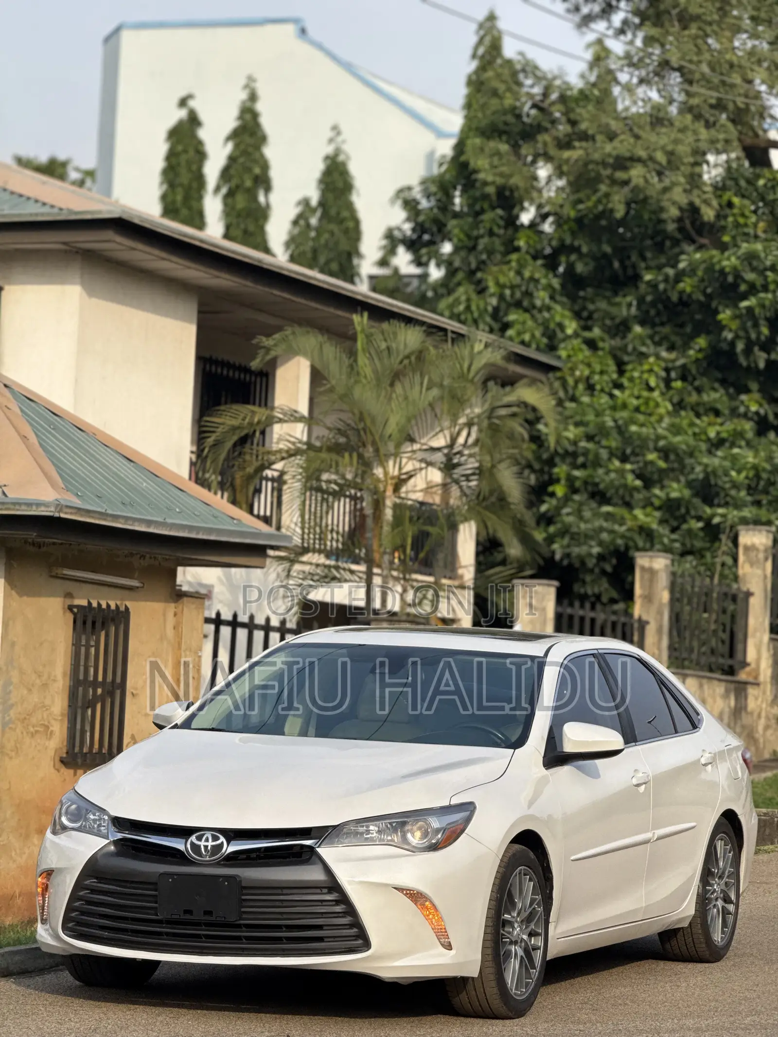 Toyota Camry 2016 White