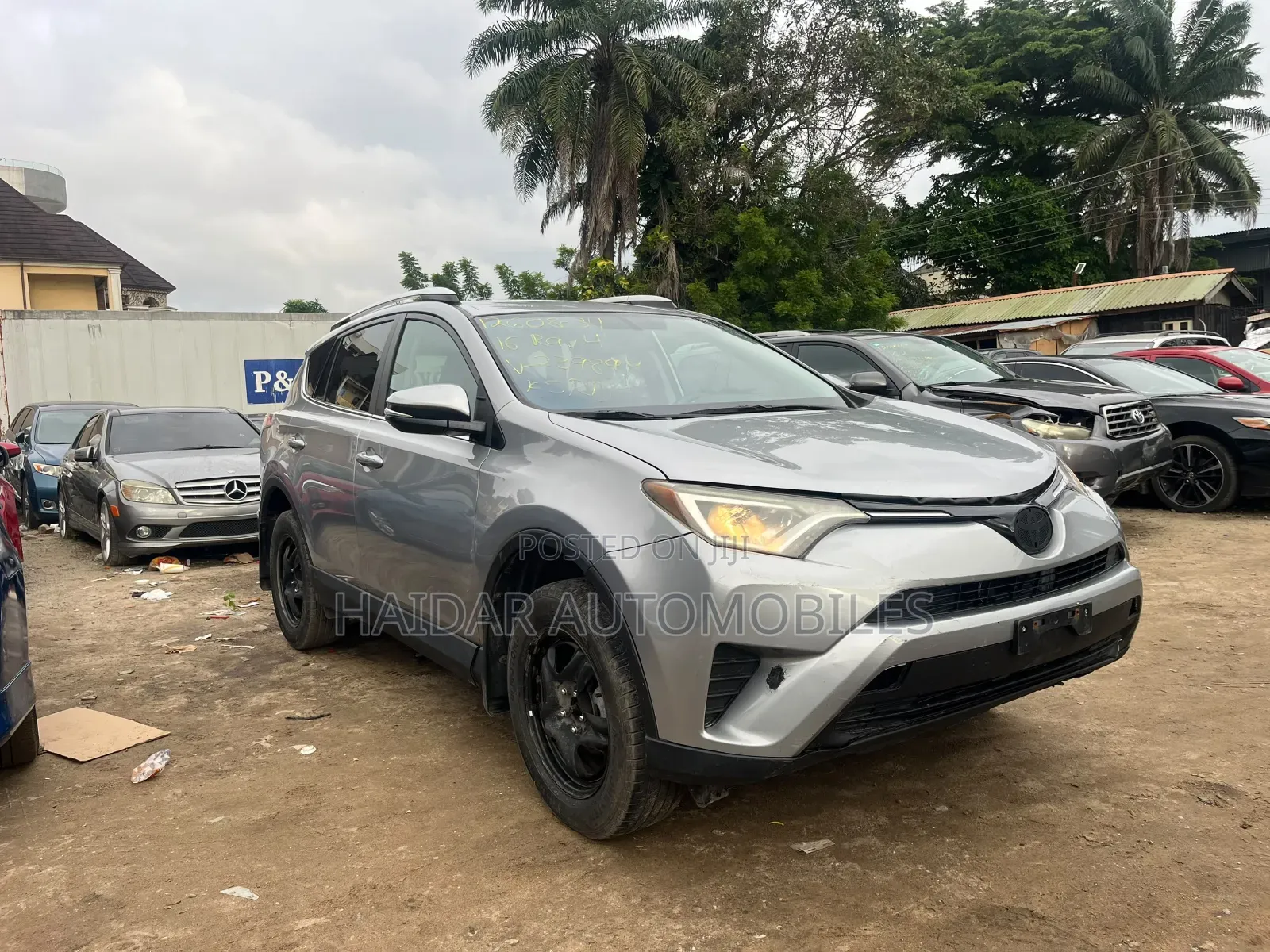 Toyota RAV4 2017 Silver