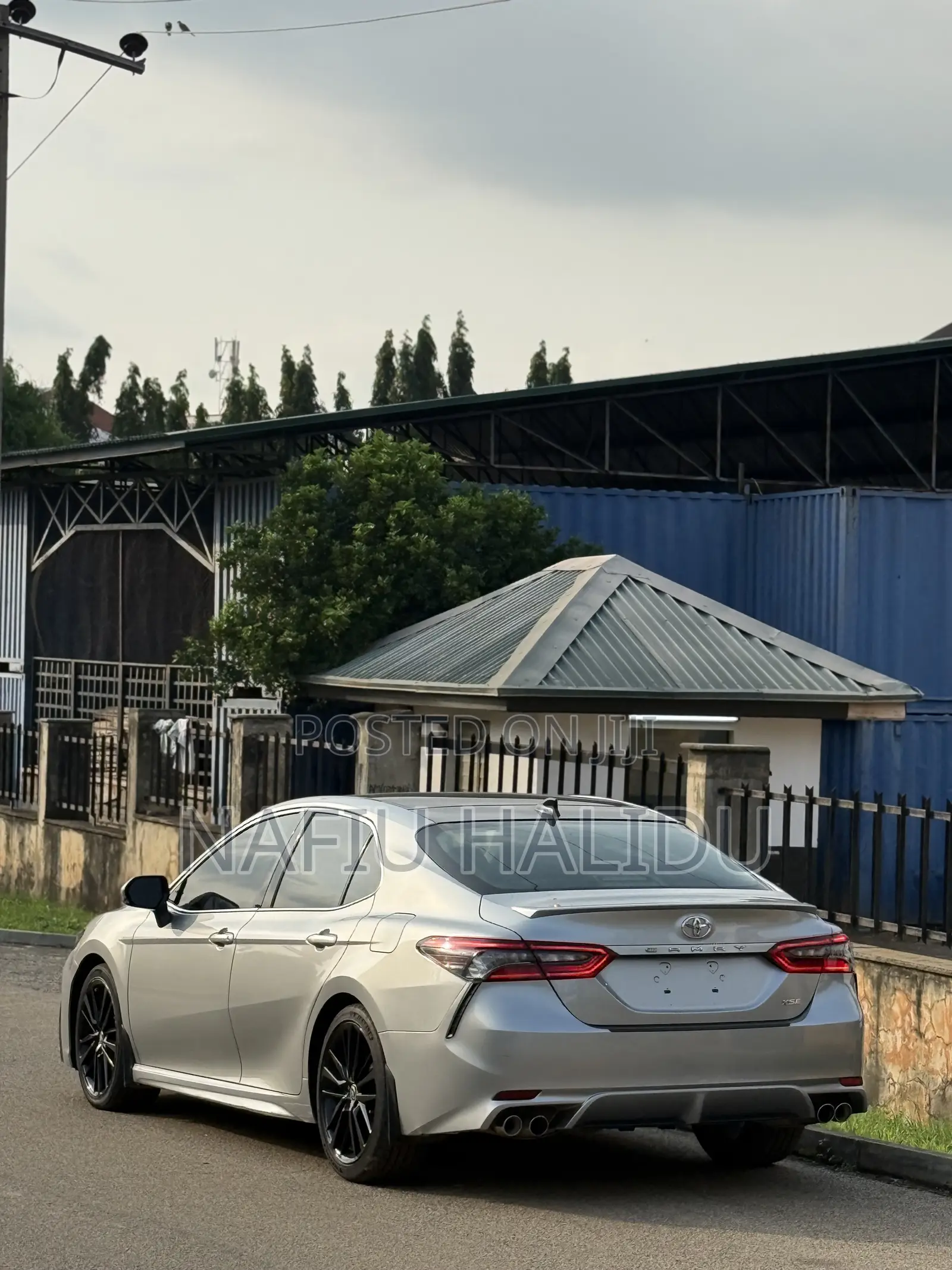 Toyota Camry 2022 Silver