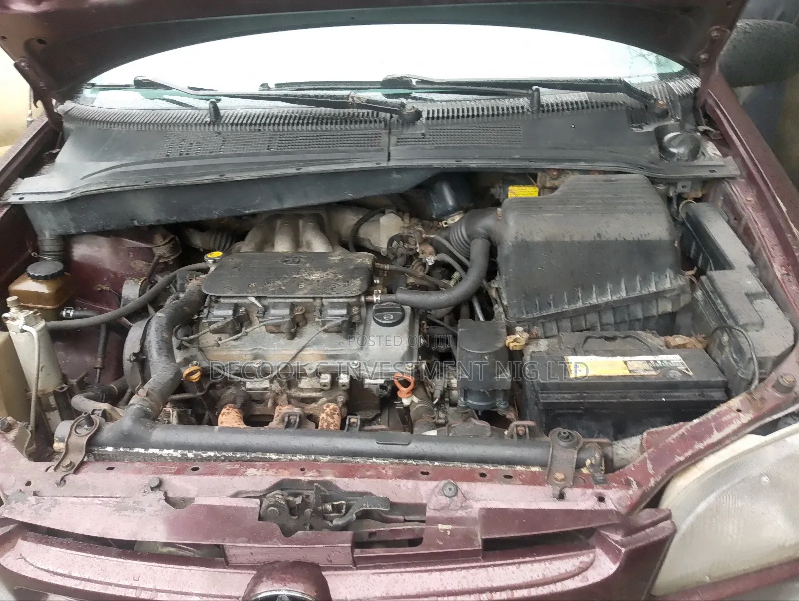 Toyota Sienna LE & 1 hatch 2000 Red