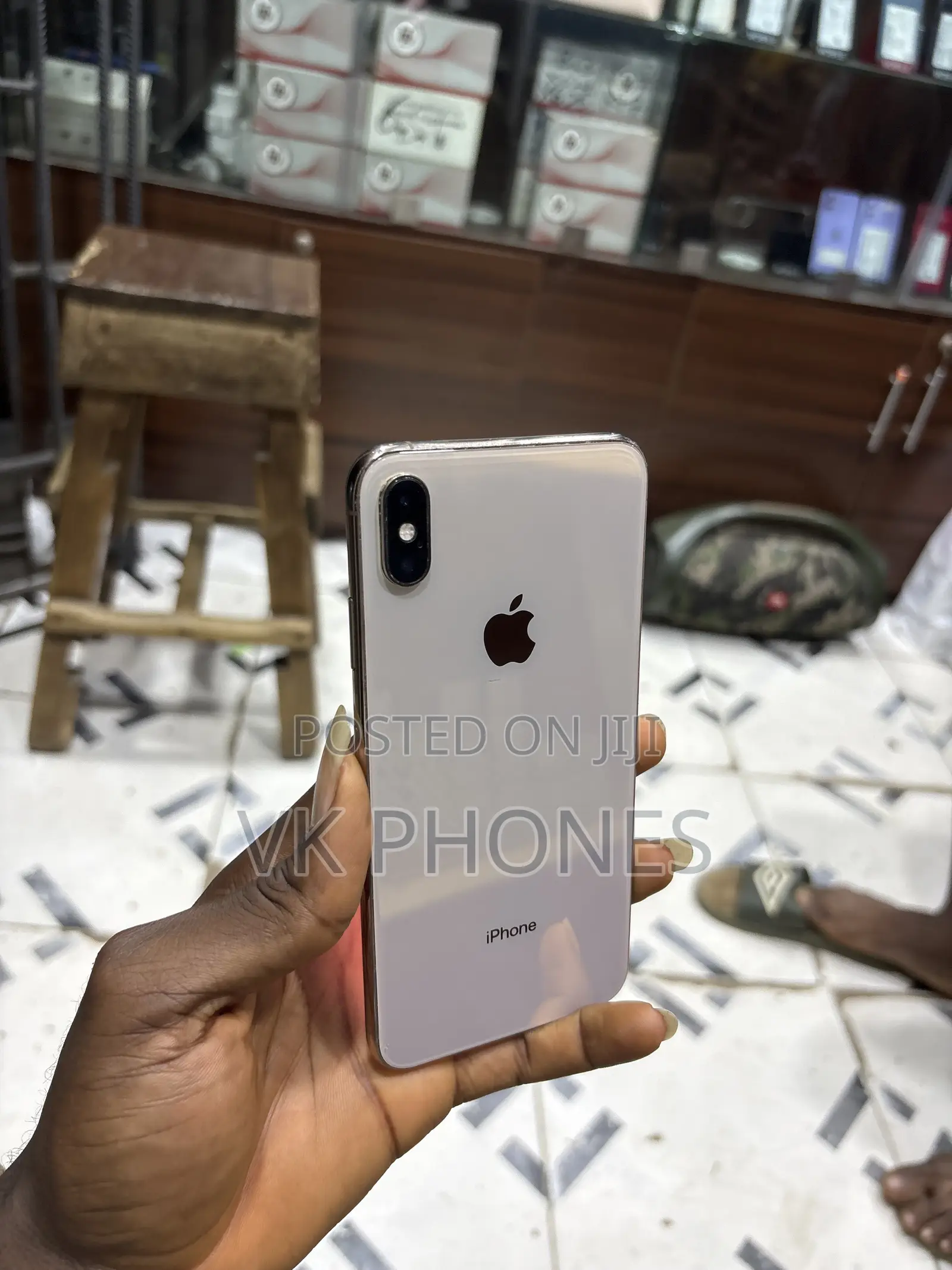 Apple iPhone XS Max 64 GB Gold