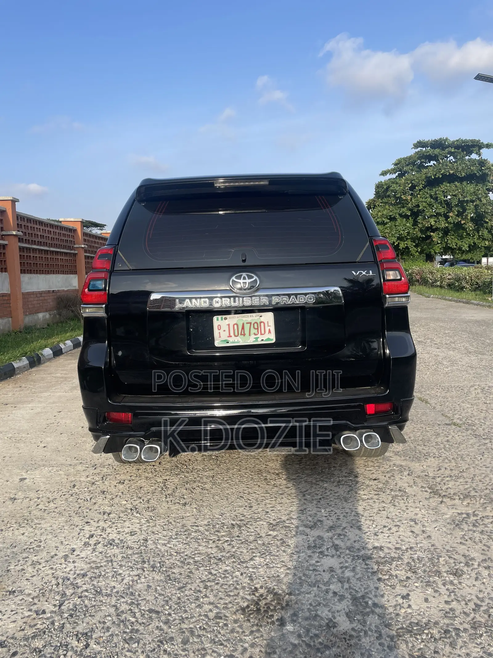 Toyota Land Cruiser Prado 4.0 Petrol TX-L 2011 Black