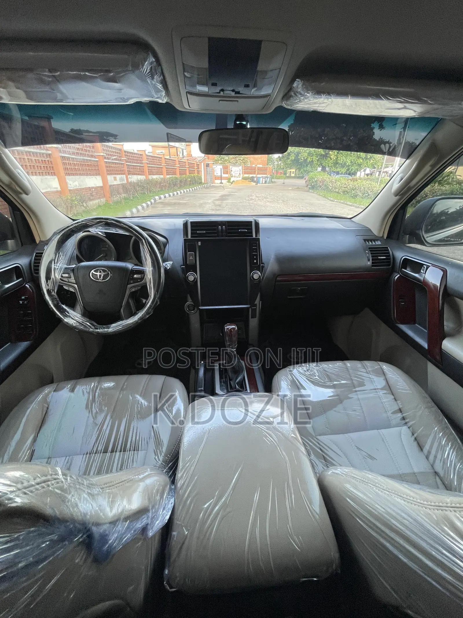 Toyota Land Cruiser Prado 4.0 Petrol TX-L 2011 Black