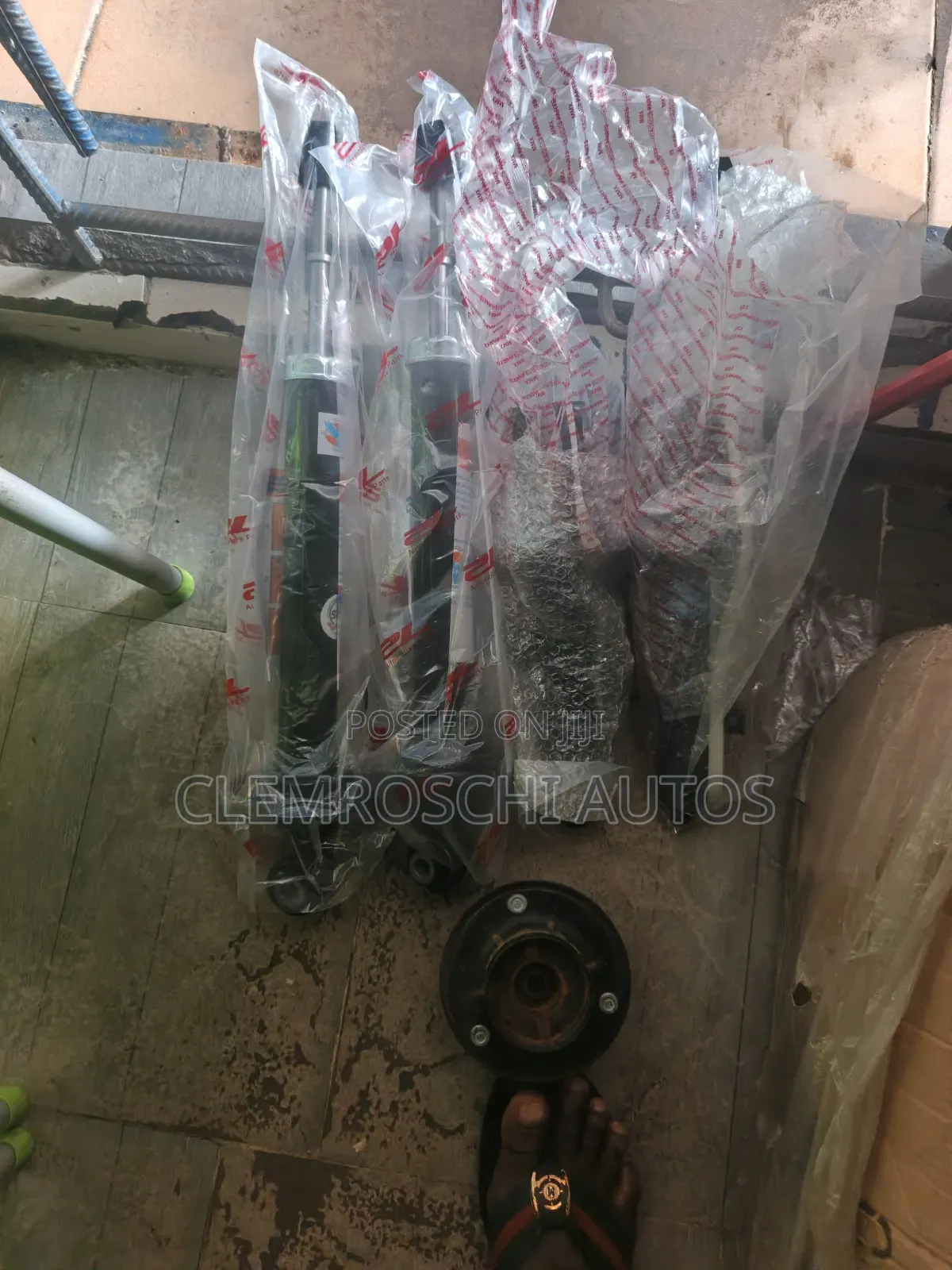 High Quality Certified Complete Front Back Shock Absorber Lexus IS250