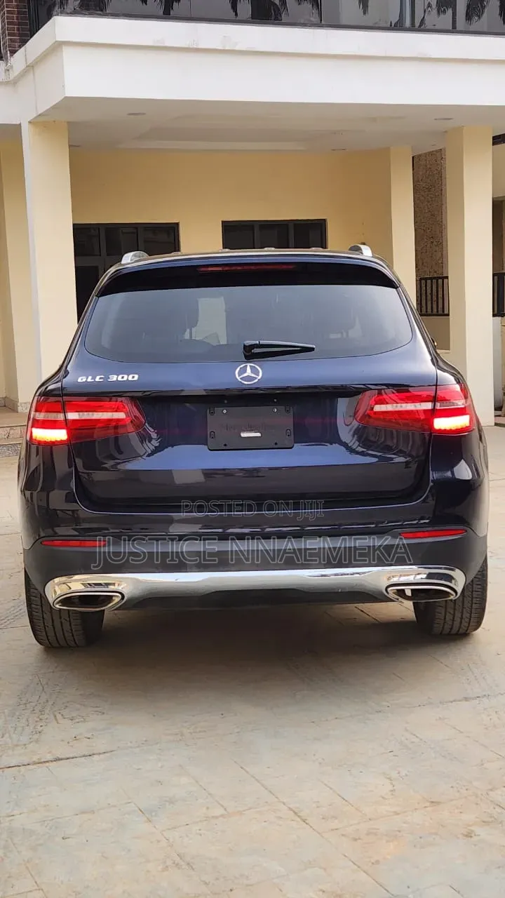 Mercedes-Benz GLC-Class 2017 Blue