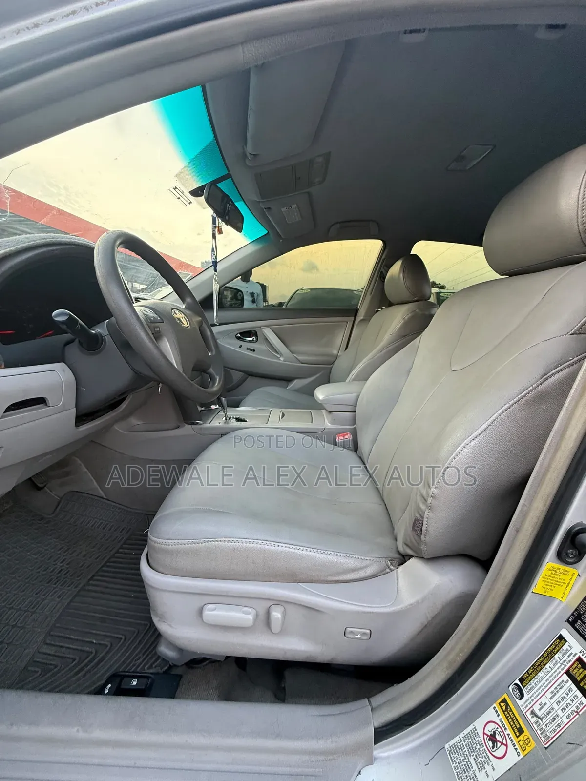 Toyota Camry 2011 Silver