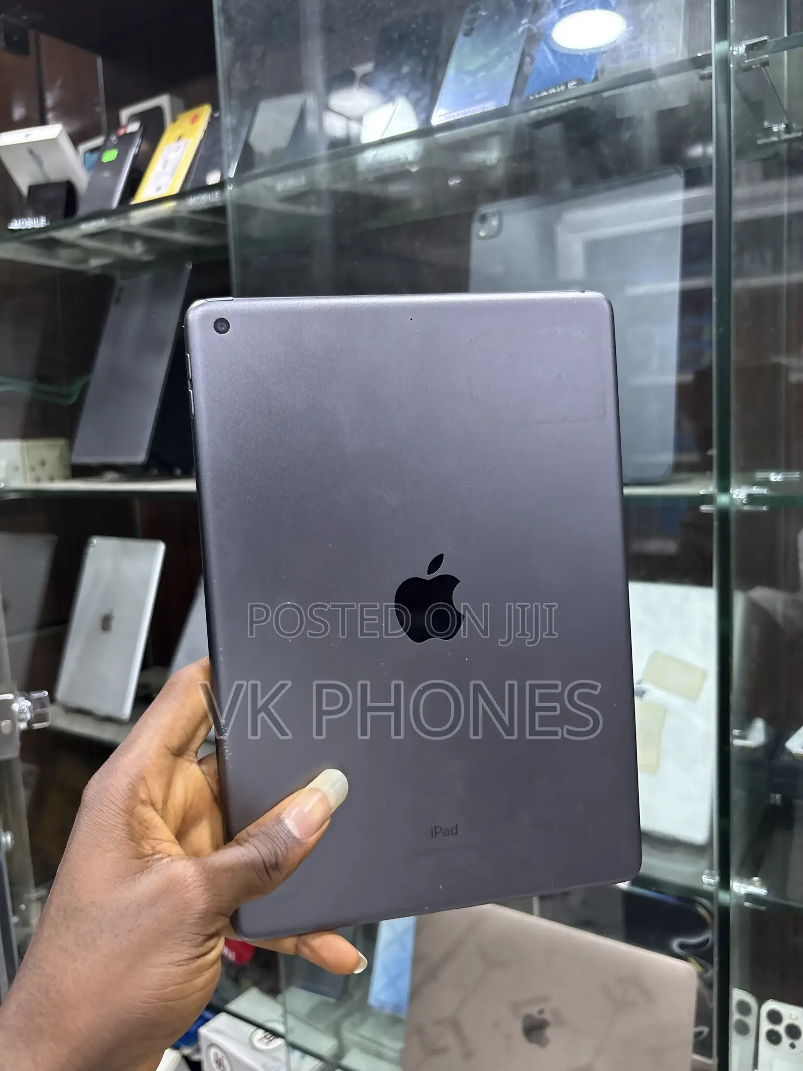 Apple iPad 10.2 (2020) 128 GB Gray