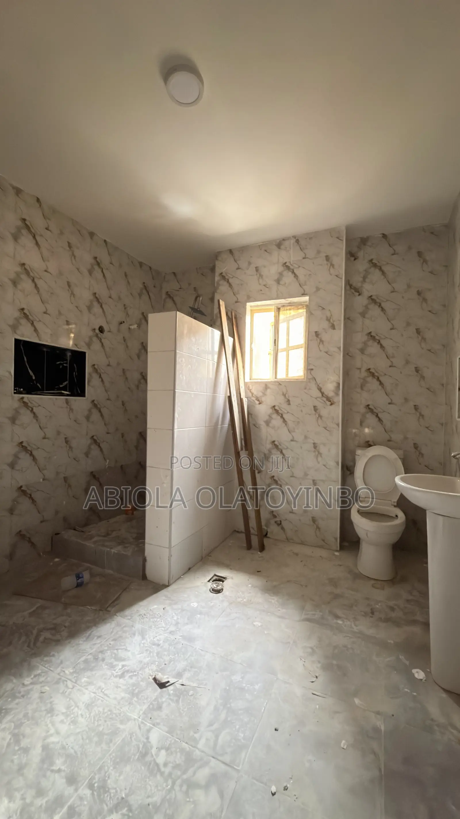 3bdrm Block of Flats in Ikate-Elegushi for rent