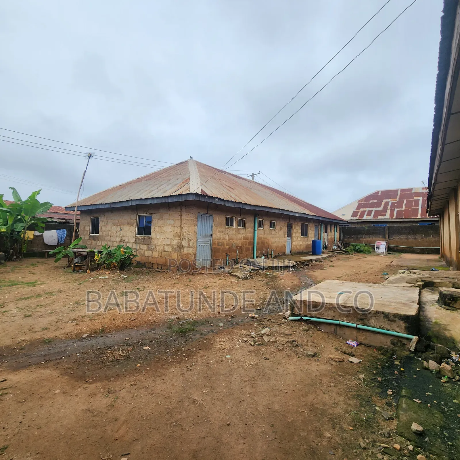 2bdrm Block of Flats in Moniya for sale
