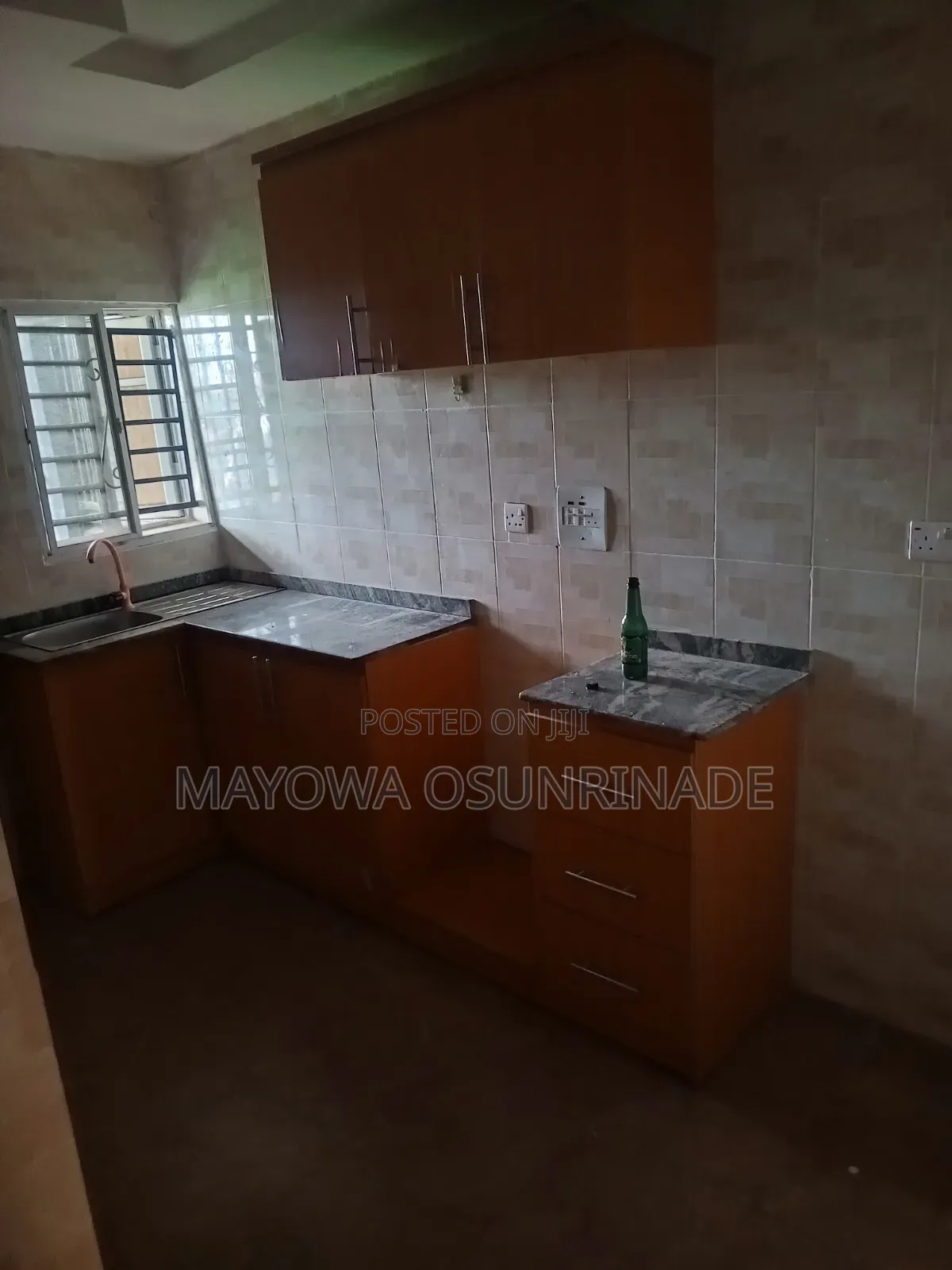 3bdrm Apartment in Ologuneru for rent