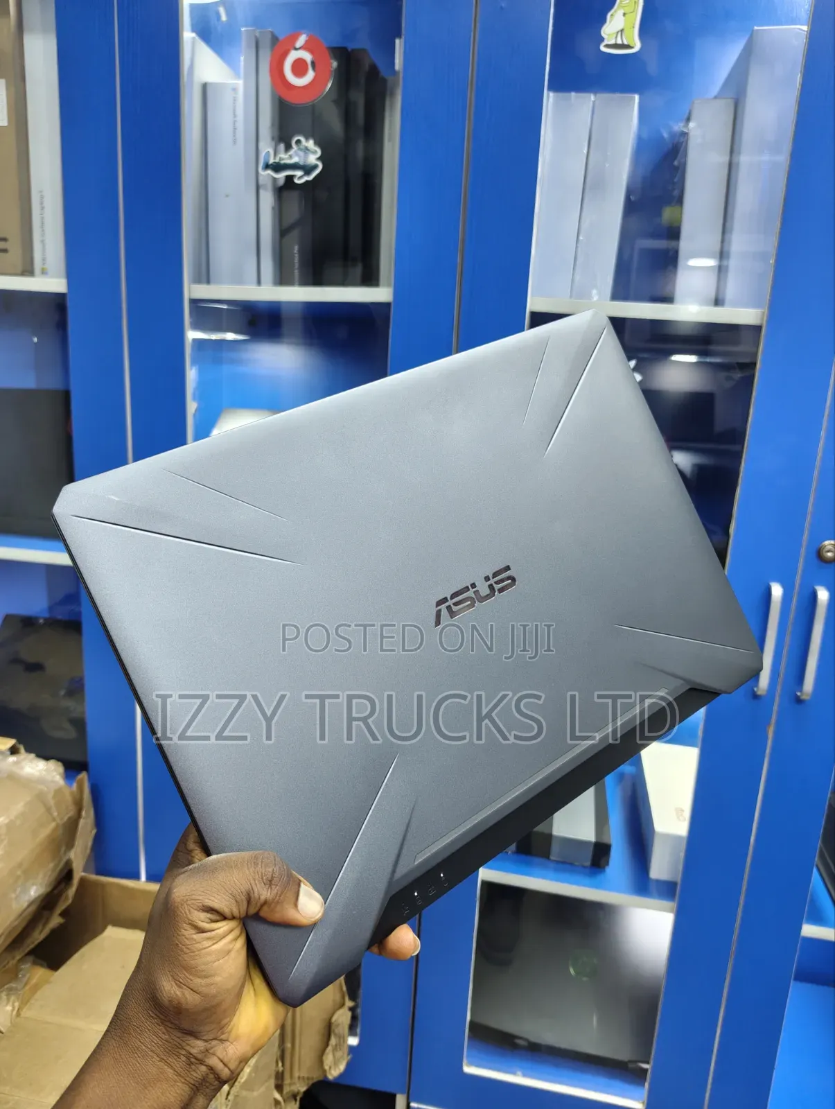 Laptop Asus TUF Gaming F15 16GB AMD Ryzen 7 HDD+SSD 1T