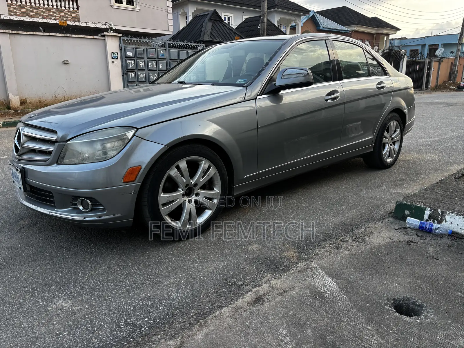 Mercedes-Benz C300 Luxury Sedan AWD (3.0L 6cyl 7A) 2008