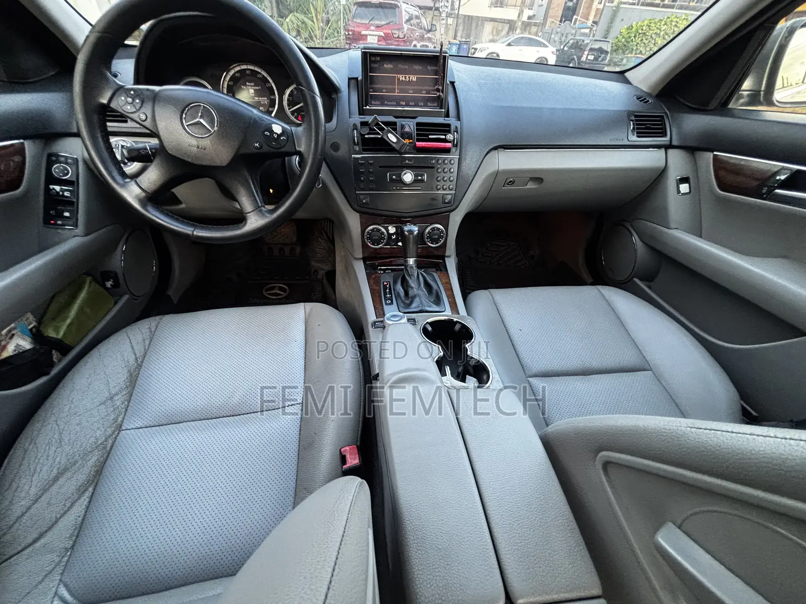 Mercedes-Benz C300 Luxury Sedan AWD (3.0L 6cyl 7A) 2008