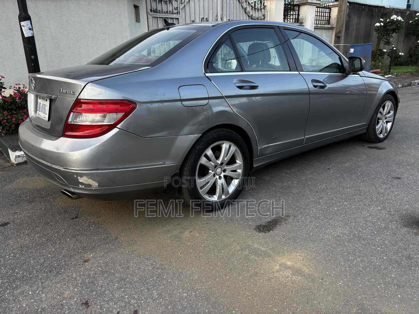 Mercedes-Benz C300 Luxury Sedan AWD (3.0L 6cyl 7A) 2008