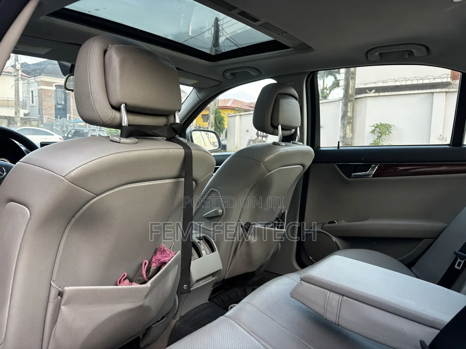 Mercedes-Benz C300 Luxury Sedan AWD (3.0L 6cyl 7A) 2008