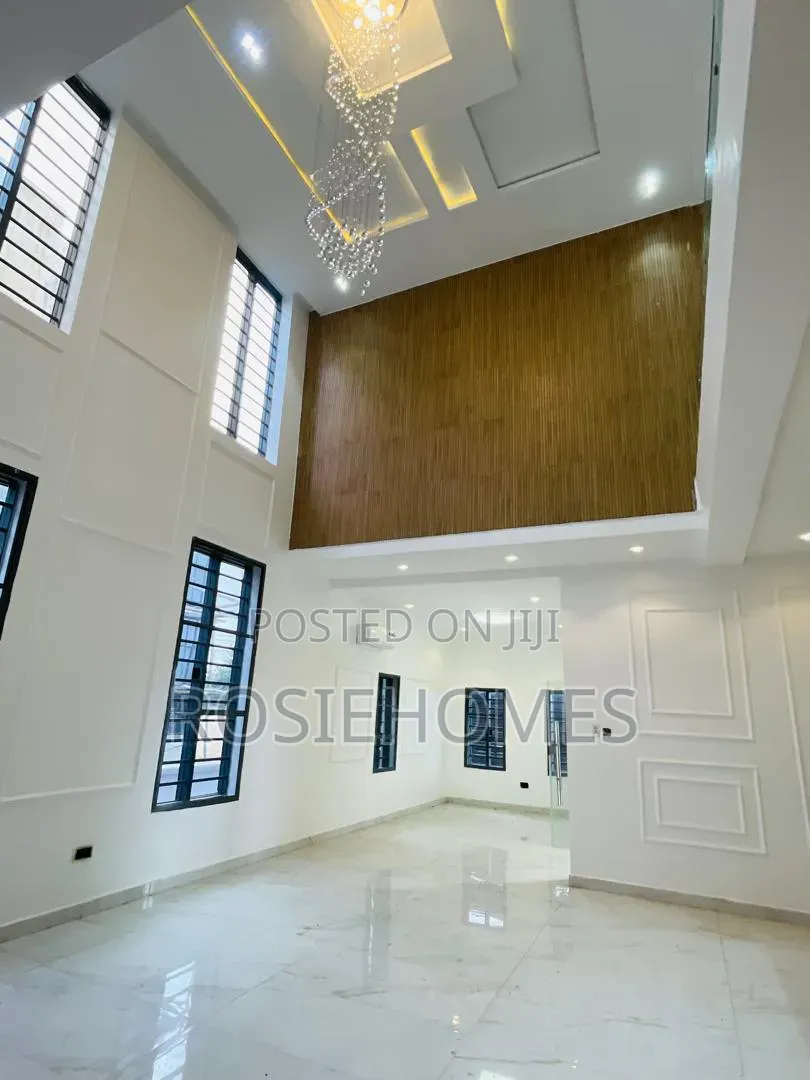 4bdrm Duplex in Chaplin Court, Abraham Adesanya Estate for rent