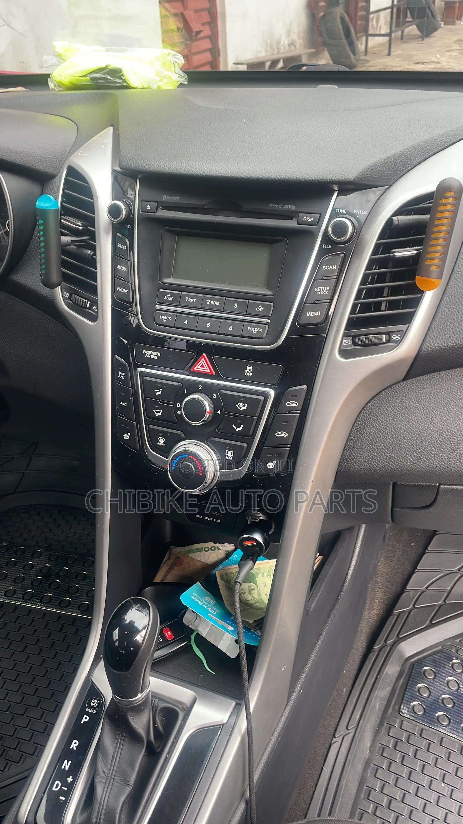 Hyundai Elantra GT/i30 2013-2017 Apple CarPlay/android Auto/Camera