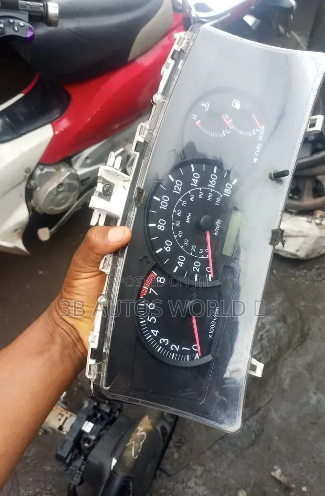 Speedometer Clock for Corolla 05