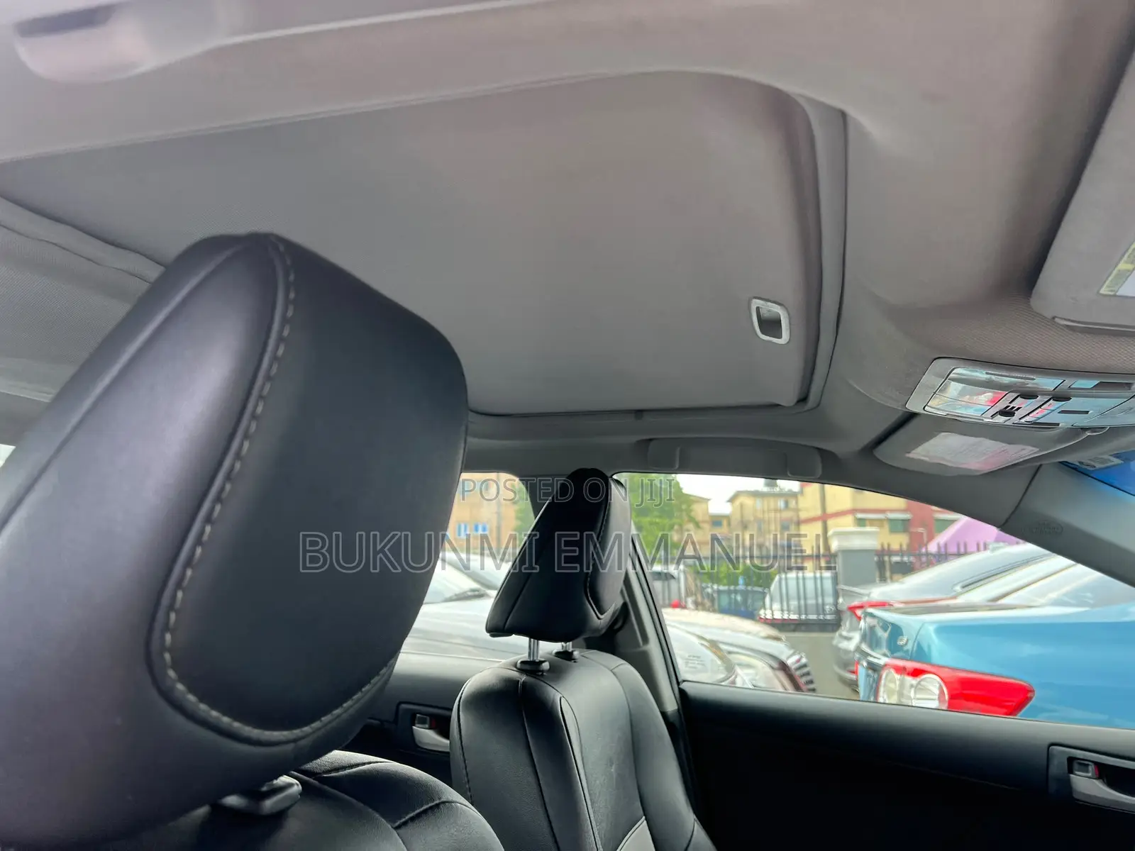 Toyota Camry SE V6 4dr Sedan (3.5L 6cyl 6A) 2013 White
