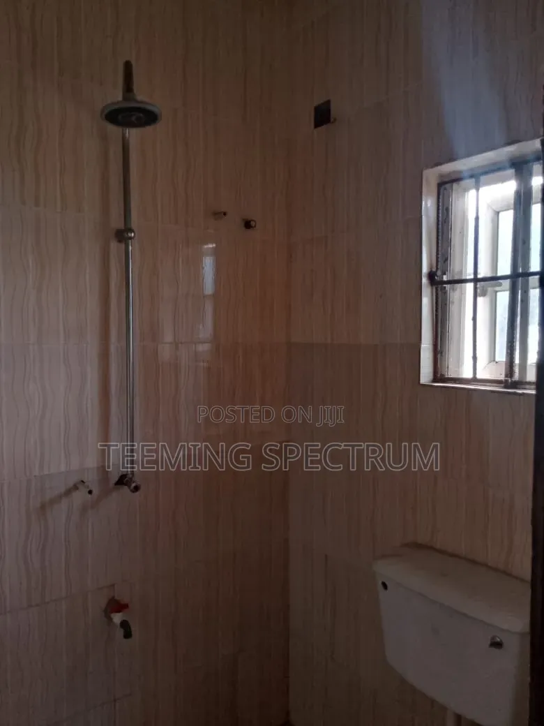 3bdrm Apartment in Benin City for rent