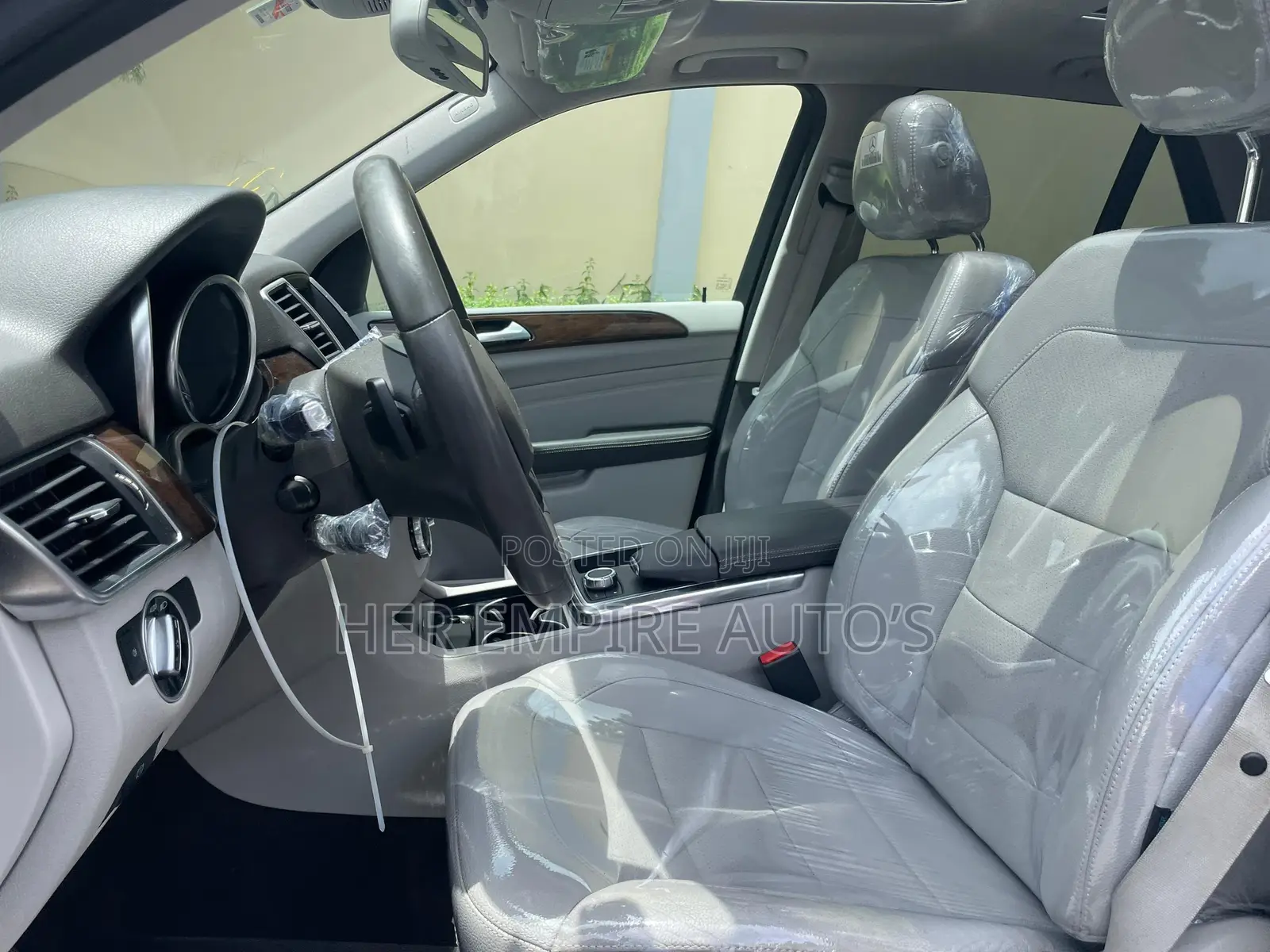 Mercedes-Benz M Class ML350 4dr SUV (3.5L 6cyl 7A) 2014 Gray