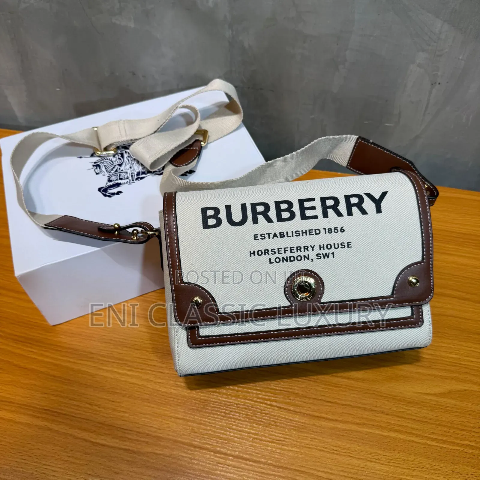 High Demand Luxury Burberry Bags Best Quality Well Branded Package