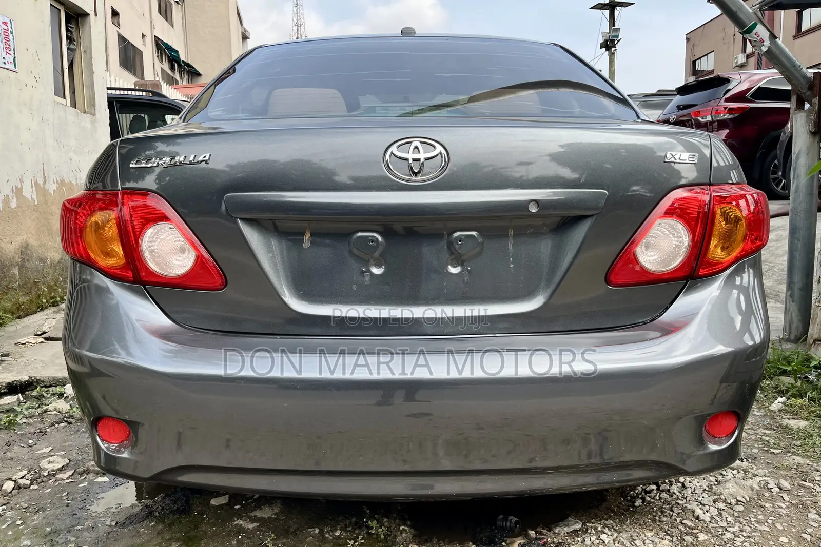Toyota Corolla XLE 4dr Sedan (1.8L 4cyl 4A) 2010 Gray