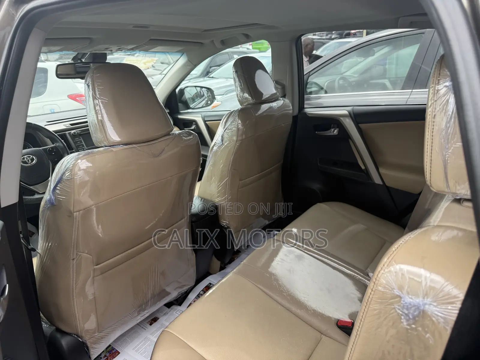Toyota RAV4 2014