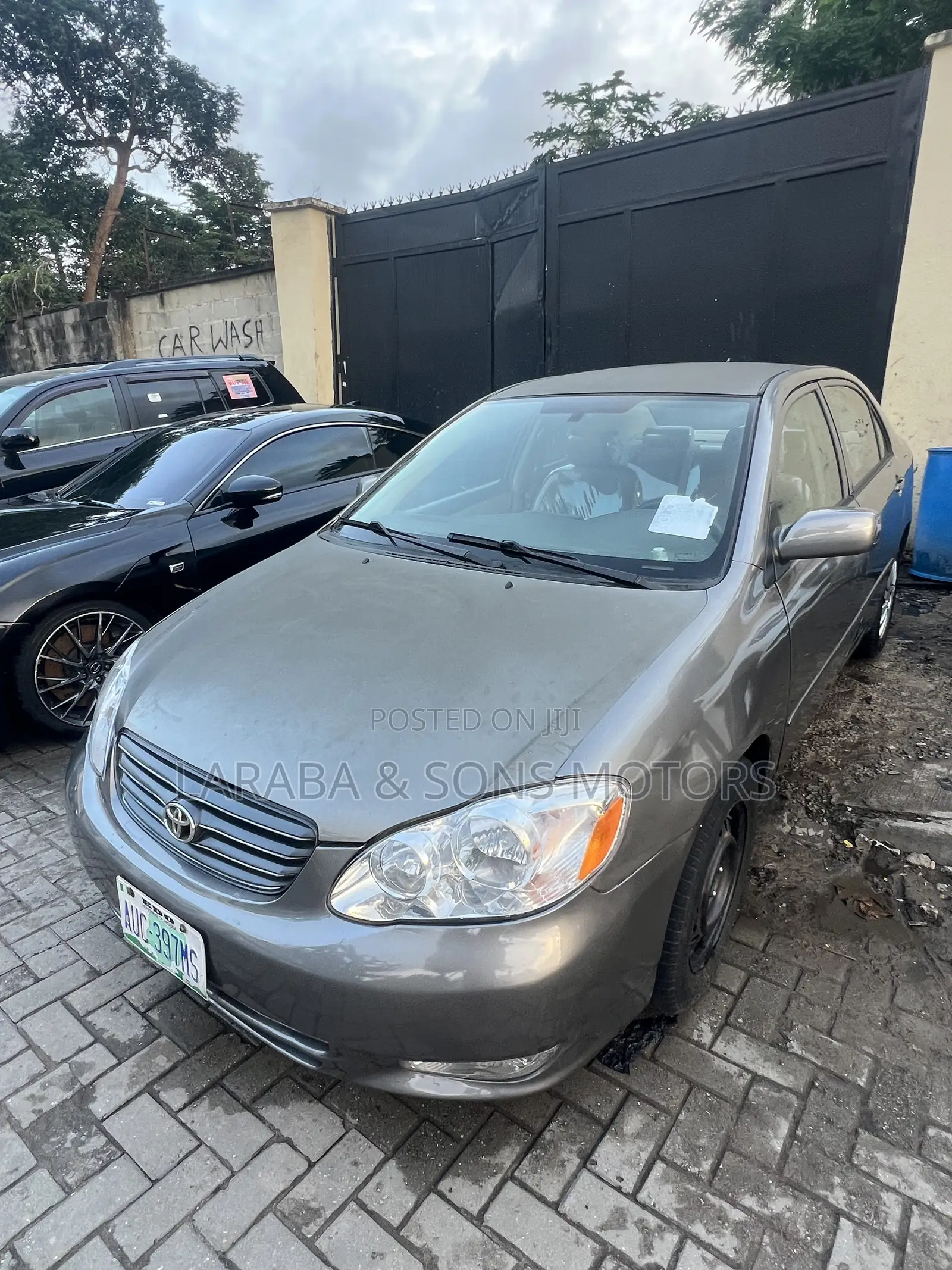Toyota Corolla LE 2004 Gray
