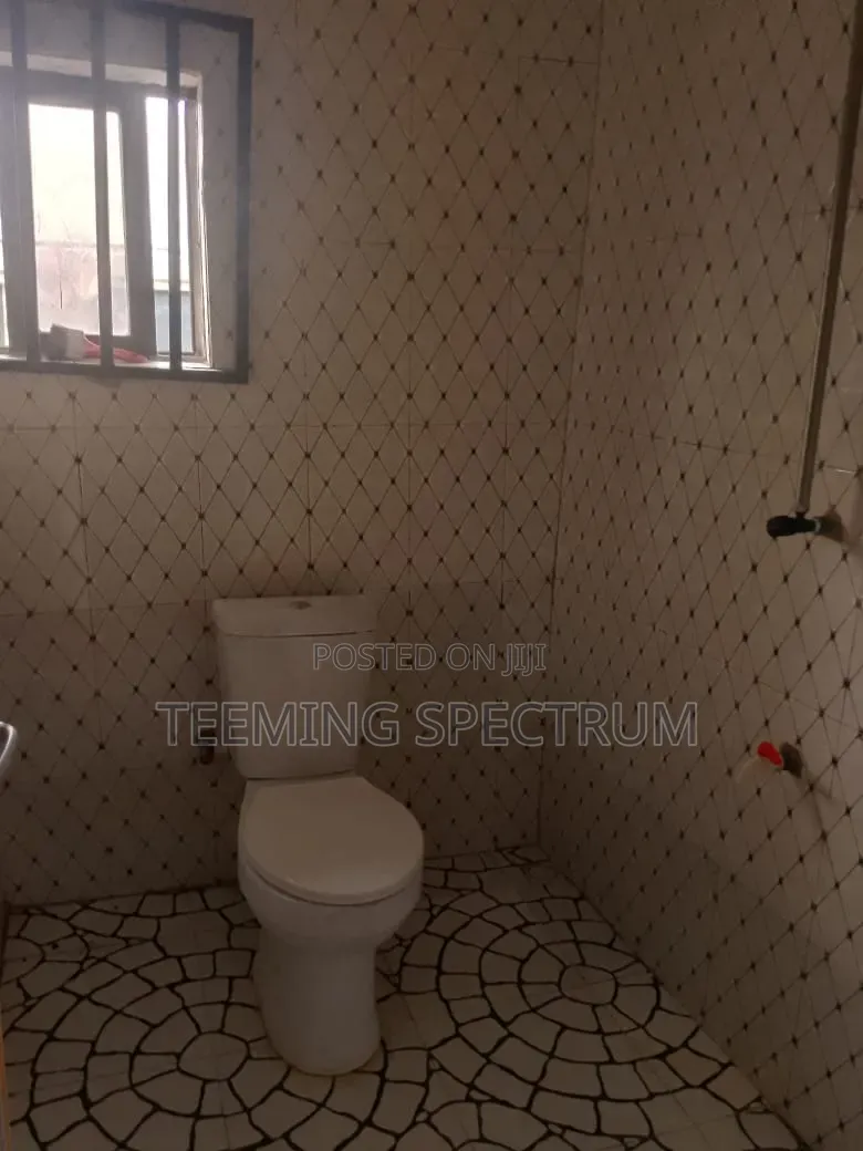 1bdrm Apartment in Benin City for rent