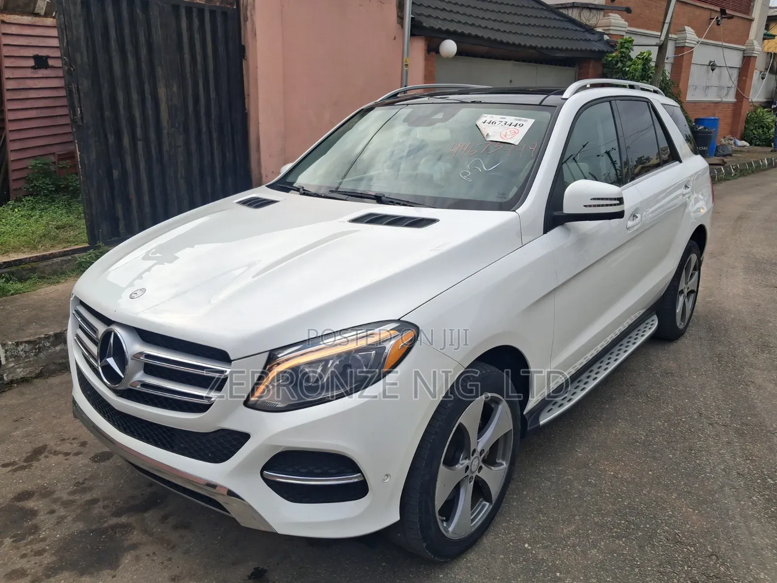 Mercedes-Benz GLE-Class 2017 White