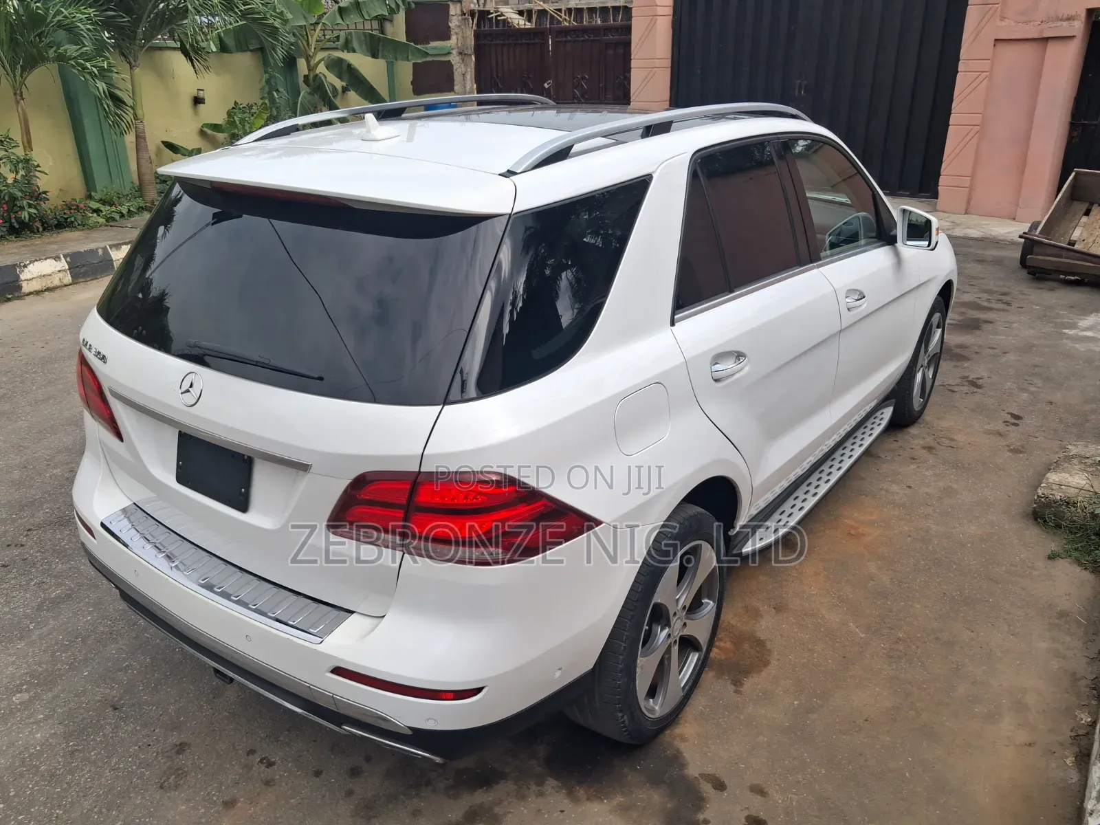 Mercedes-Benz GLE-Class 2017 White