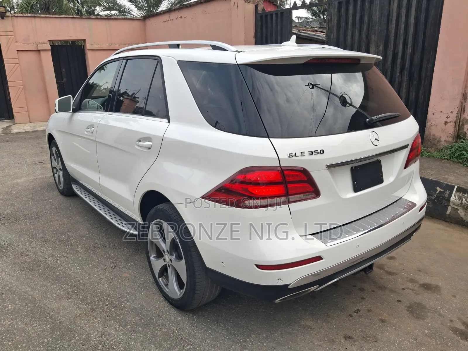 Mercedes-Benz GLE-Class 2017 White