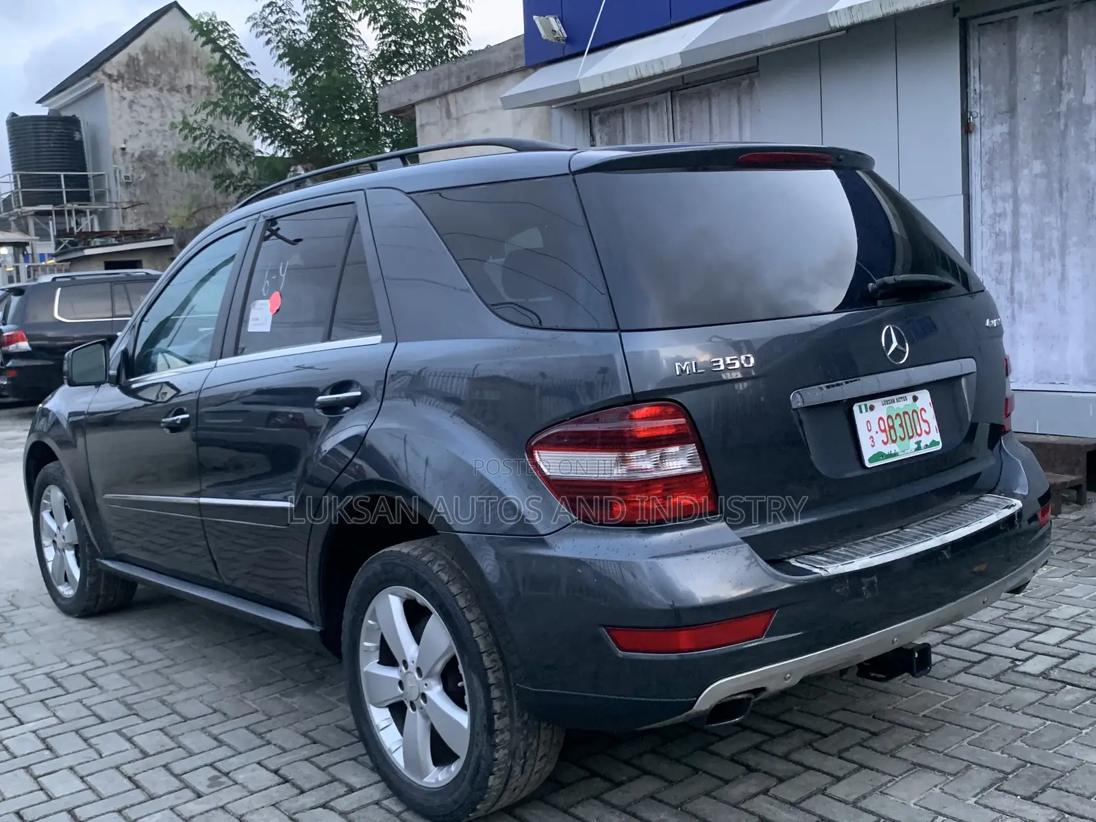 Mercedes-Benz M Class ML 350 4Matic 2011 Gray