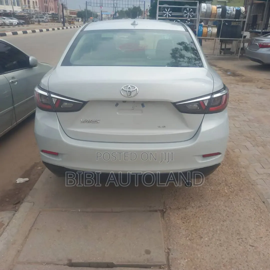 Toyota Yaris IA Complete Backlight