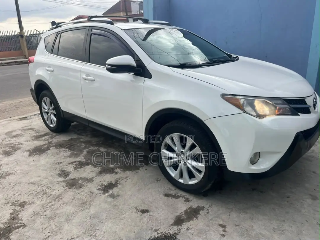 Toyota RAV4 2015 White