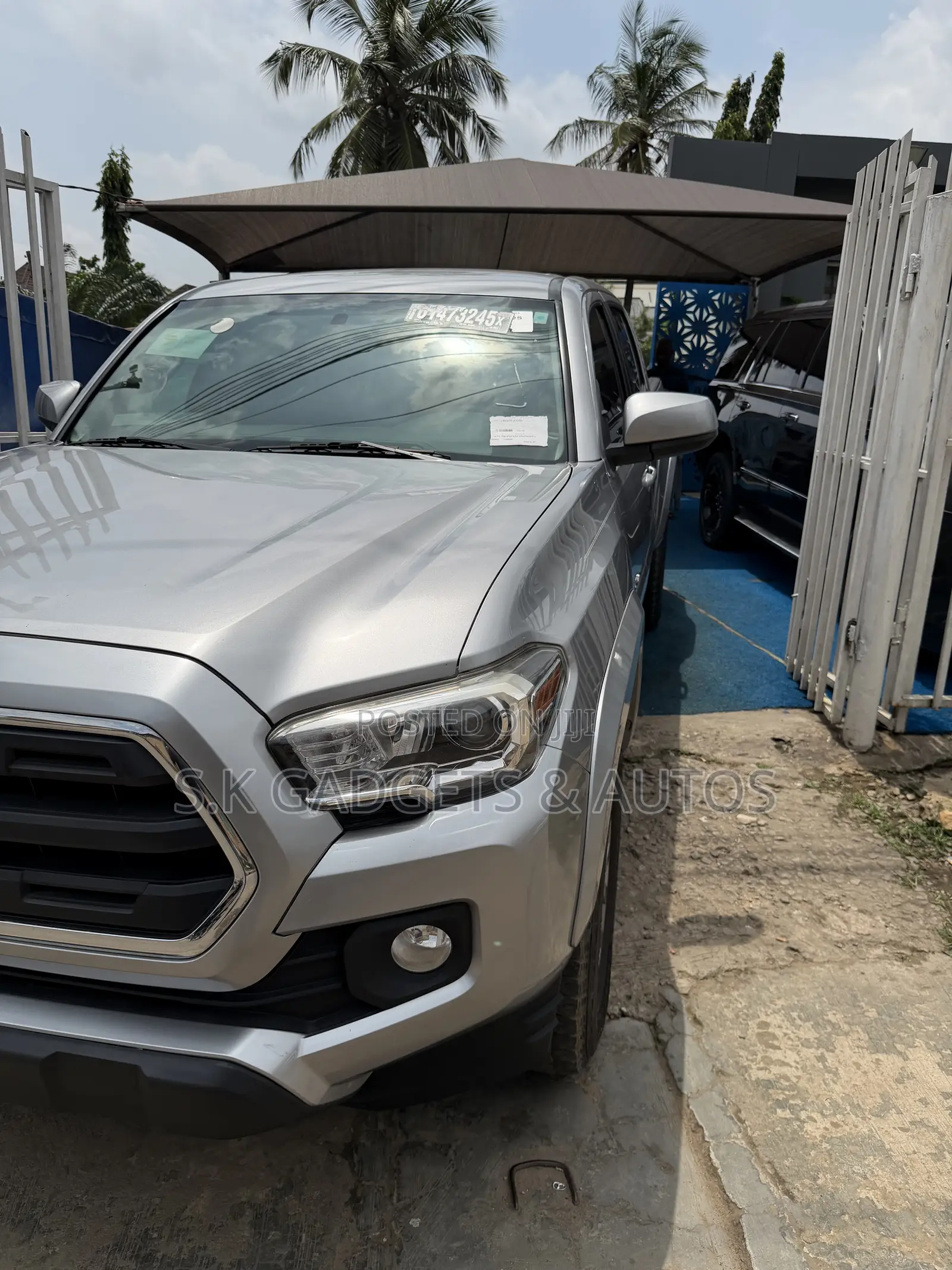 Toyota Tacoma 2017 Gray