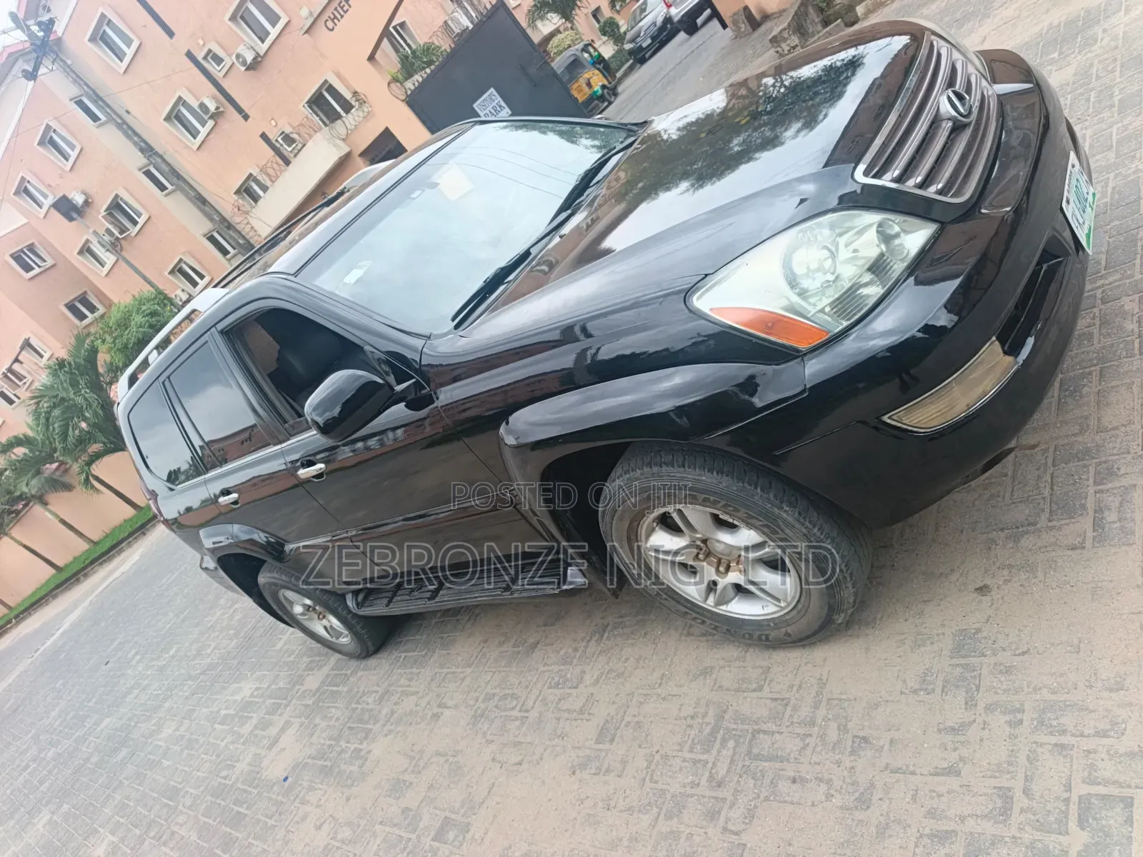 Lexus GX 470 Sport Utility 2005 Black
