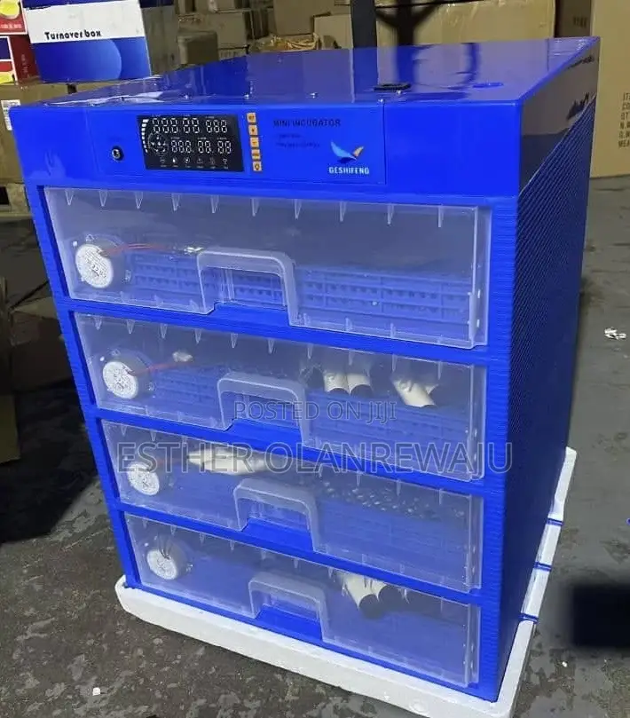 256 Egg Capacity With Front Loader