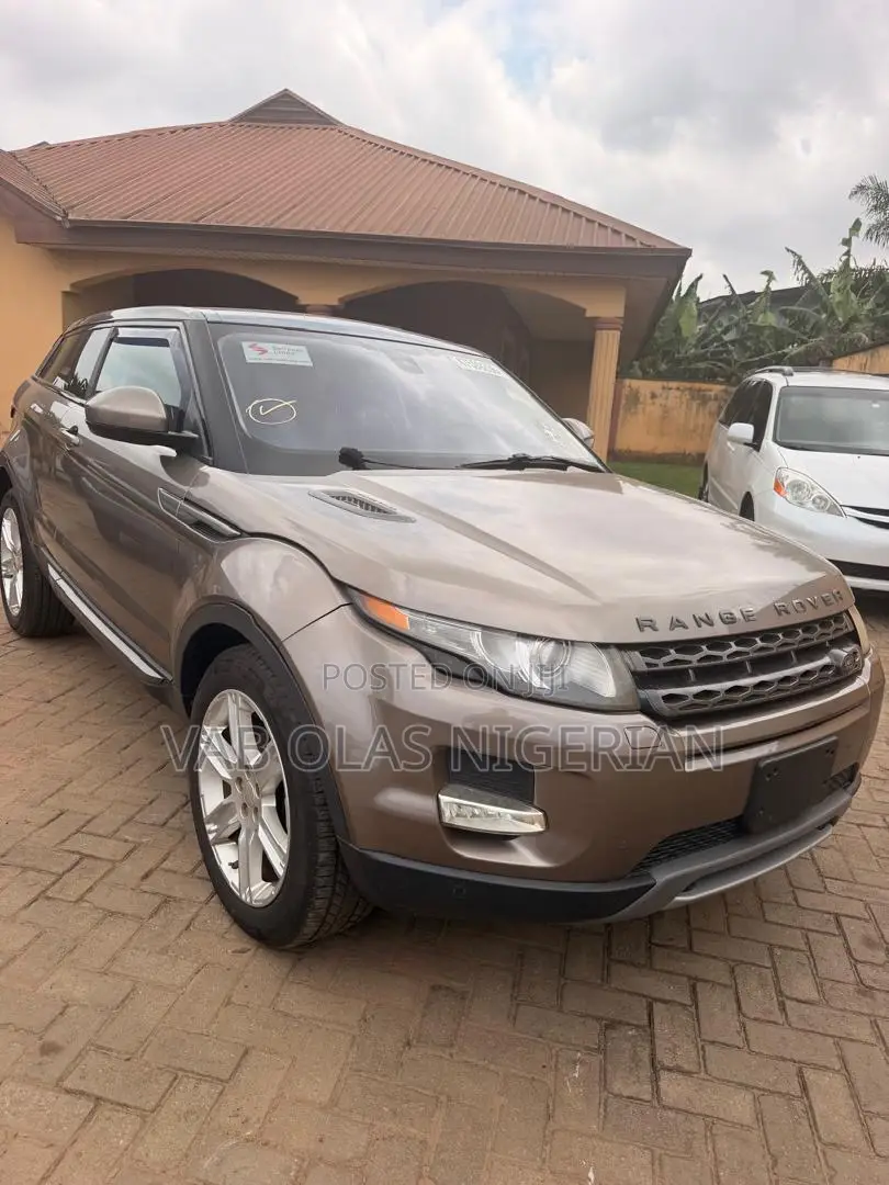 Land Rover Range Rover Vogue 2015 Brown