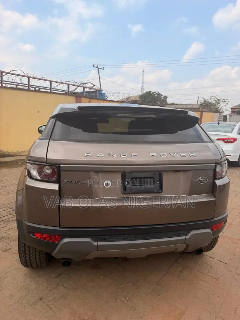 Land Rover Range Rover Vogue 2015 Brown